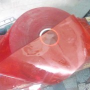 30cm宽厂房专用红色防电焊渣弧光软玻璃空调门帘